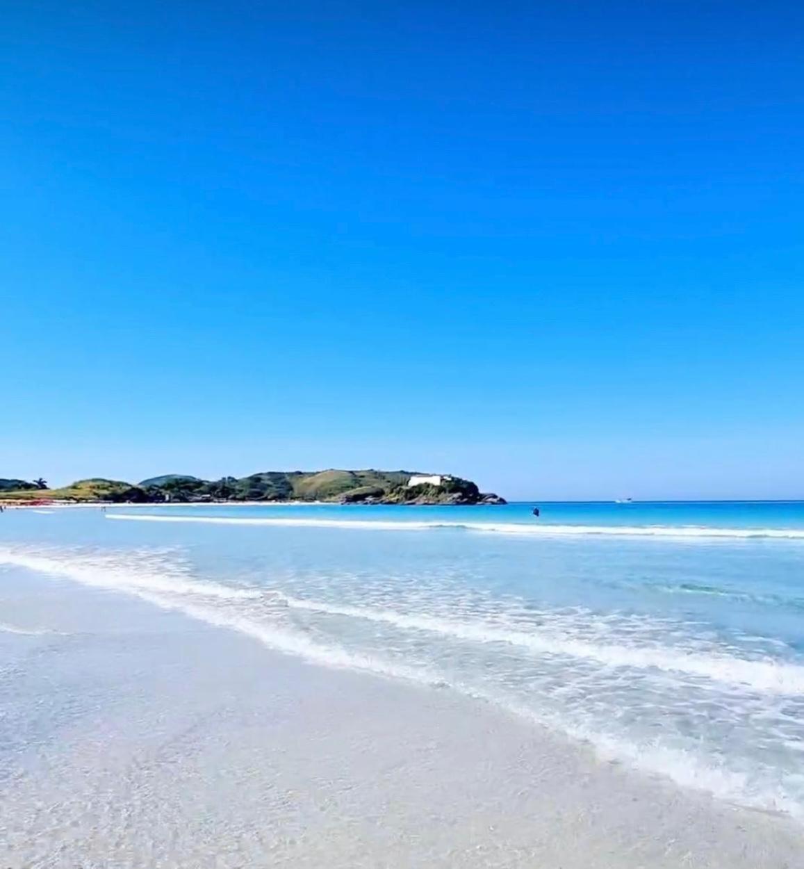 Moderno Apto A 4 Min Da Praia Кабо Фрио Екстериор снимка
